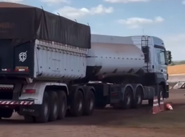 Cavalo Mec Nico Flagrado Tracionando Carreta Tanque E Ca Amba Ao