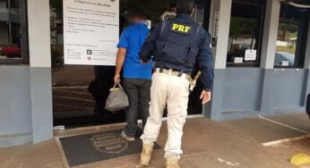 Caminhoneiro Recusa Teste do Bafômetro e Tem Caminhão Recolhido em Rio do Sul