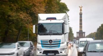 Mercedes-Benz eActros inicia testes práticos
