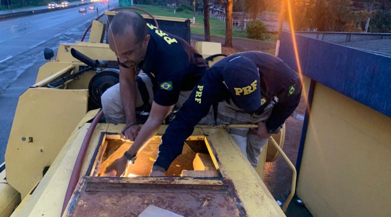 Motorista de 33 anos saiu do Paraná e receberia R$ 10 mil para transportar a droga até Minas Gerais