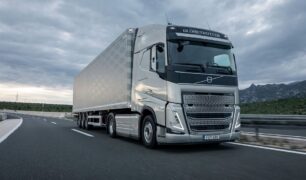 Novos caminhões da Volvo podem ser testados manualmente por todos os clientes