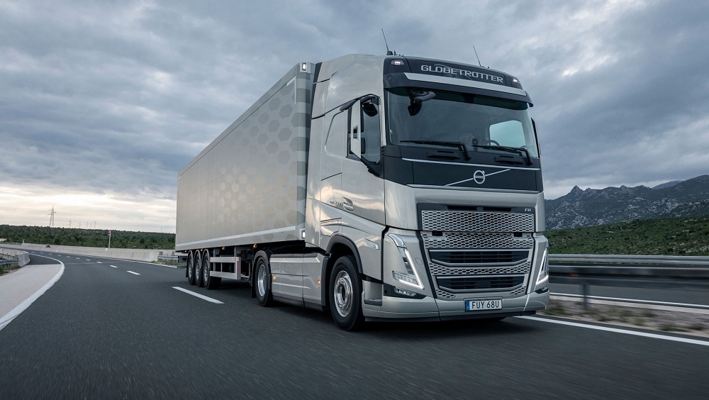 Novos caminhões da Volvo podem ser testados manualmente por todos os clientes