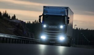 Seguradoras que informarem risco de contratar caminhoneiro pode ser multada em R$ 10 mil