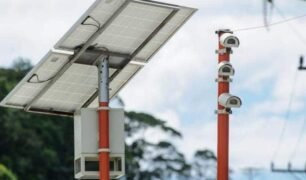 Devido à lei municipal radares devem usar a cor laranja para ficar visível