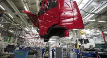 Venda de caminhões registra queda brusca no ano de 2025