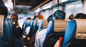 Projeto de lei sobre acompanhamento de velocidade de ônibus interestadual por passageiros é vetado.