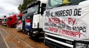 Após 3 semanas finalizam greve após conquistas dos caminhoneiros do Paraguai