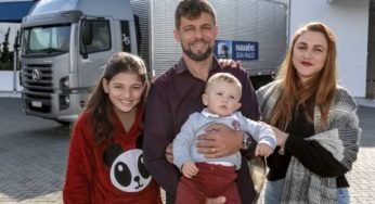 Caminhoneiro ganha veículo próprio em promoção feita pela Volkswagen