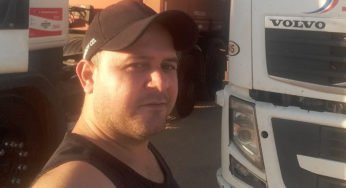 Caminhoneiro perdeu a vida prensado pelo próprio caminhão