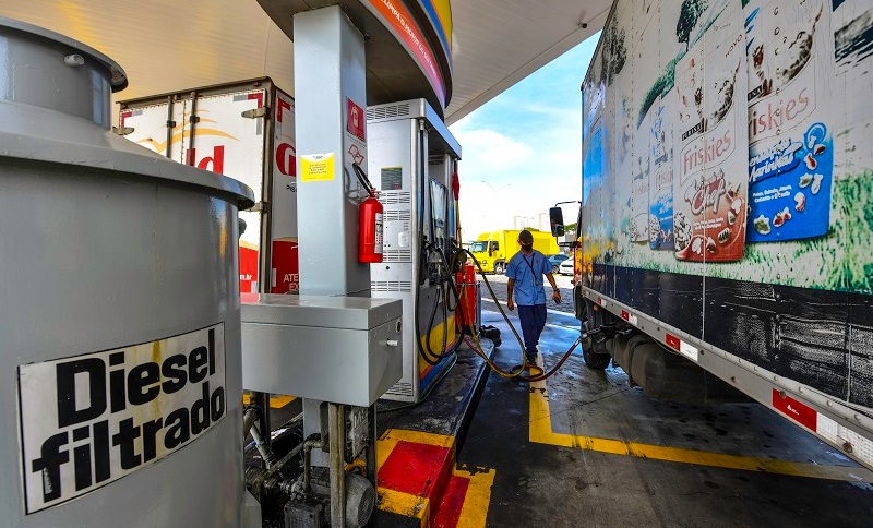 Debate caminhoneiros definir tabela do frete e valor do Diesel como reinvindicações