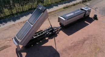 Volvo desenvolve caminhão que pode eliminar o descarregamento no tombador