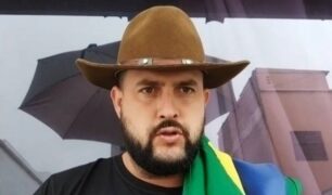 Zé Trovão havia saído do Brasil ainda em agosto e pediu asilo no México