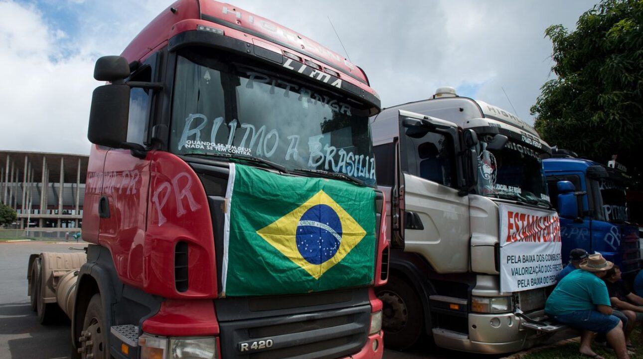 Evangélicos e caminhoneiros agitam as redes sociais para a manifestação do dia 7/9