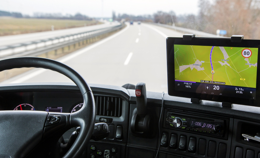 Caminhoneiro ganha direito de receber horas extras através de GPS