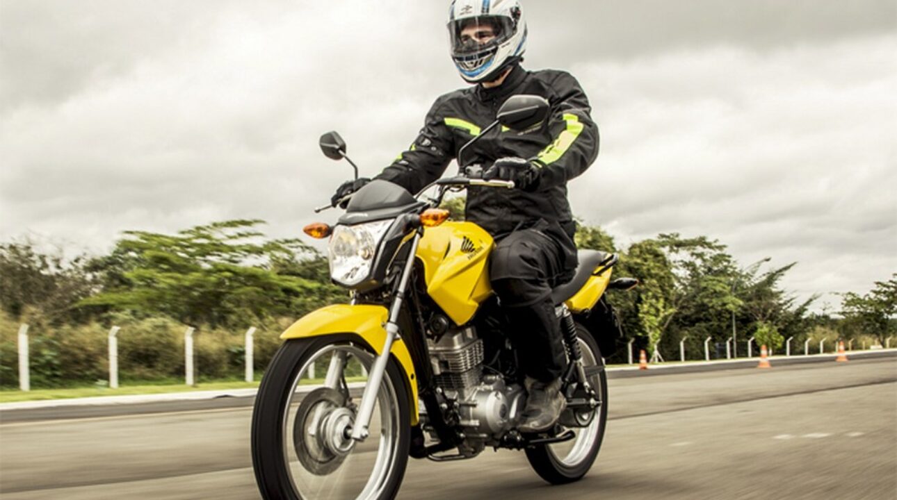 Com o aumento dos combustíveis, interesse por motos cresce e o ano deve fechar com alta de 23%