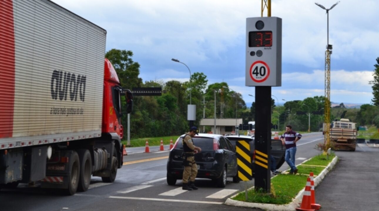 Juíza federal ordena reativação imediata de radares nas rodovias