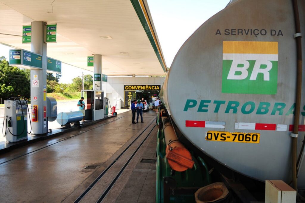 Petrobras testará novo diesel renovável que é um combustível coprocessado com óleos vegetais