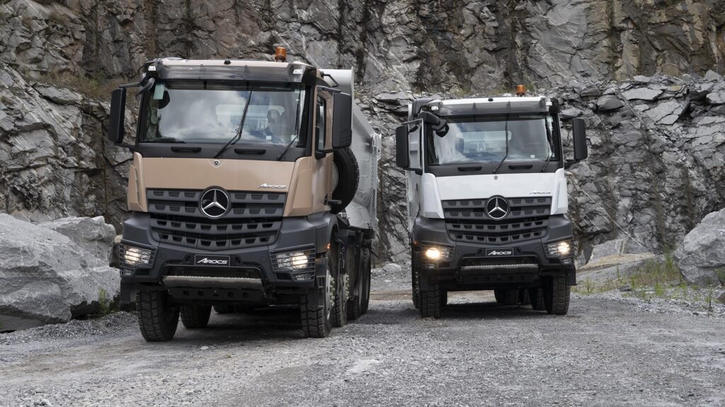 Peso pesado: Mercedes-benz lança veículo Arocs 8x4 no Brasil