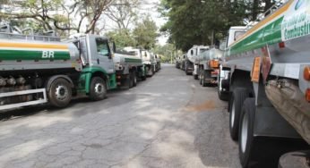 Em Minas Gerais tanqueiros comemoram congelamento do ICMS do diesel