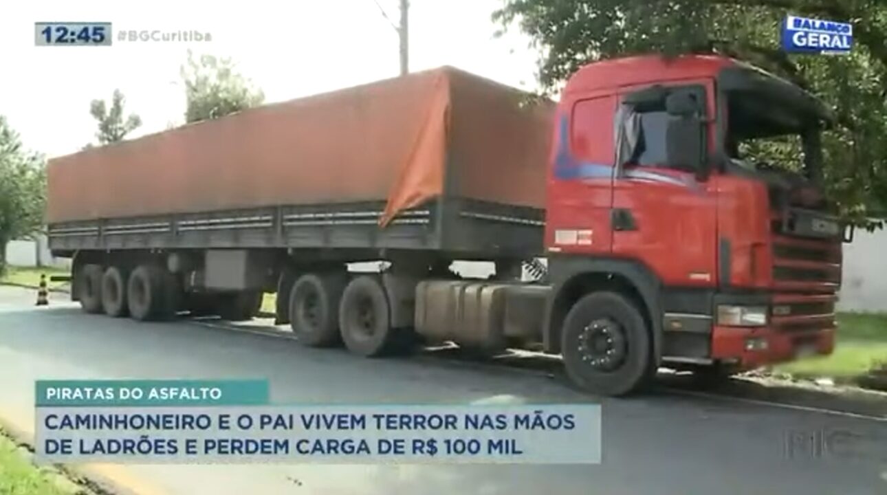 Caminhoneiro e o pai vivem terror nas mãos de ladrões e perdem carga avaliada em 100 mil reais