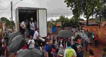 Vaquinha dá certo e caminhoneiros doam brinquedos na Vila Romana