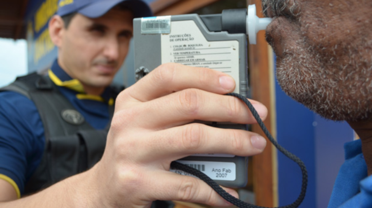 Motorista embriagado é preso após acidente com caminhão na BR-304, em Mossoró