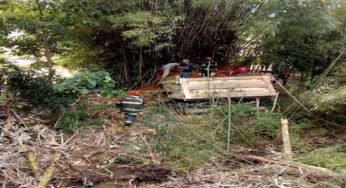 Caminhoneiro morre soterrado pela areia que estava na própria caçamba