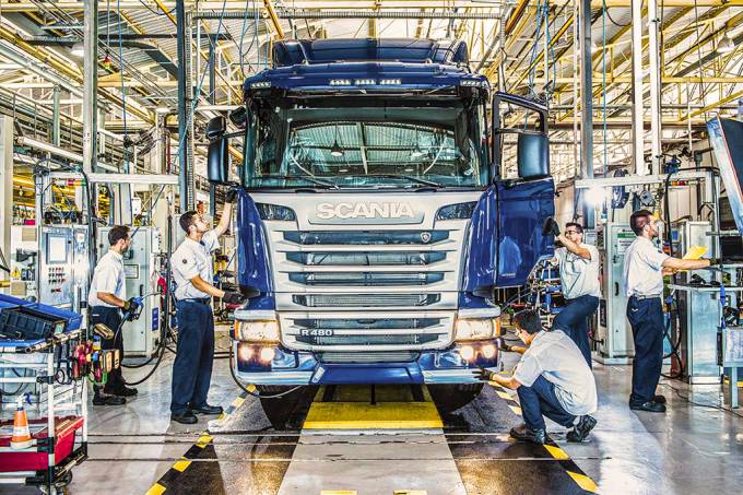Scania vem desenvolvendo caminhão elétrico para tracionar 40 toneladas