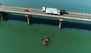 Colisão: Dois corpos são encontrados na ponte Raposo Tavares