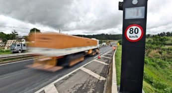 Quem determina quais são as velocidades de trânsito?