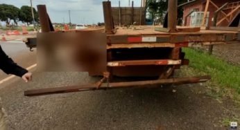Caminhão com barra de ferro no lugar do para-choque é flagrado pela PRF