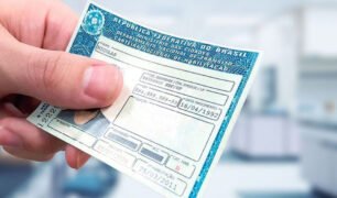 Contran aumenta prazo de validade da CNH para 2022