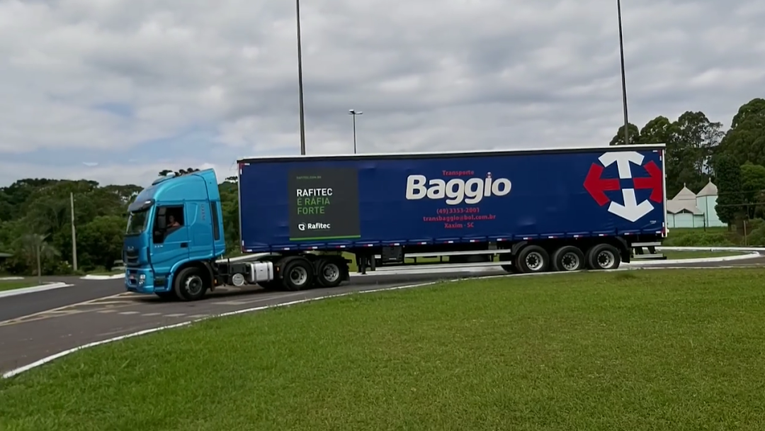 Transportadora Baggio estar com vaga para motorista carreteiro
