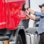Mesmo com crise o número de caminhoneiros contratado bate recorde em 2021