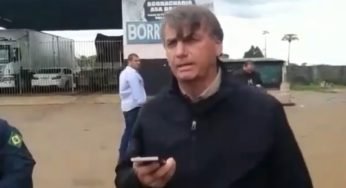 Presidente Bolsonaro faz promessas de maiores benefícios para a categoria enquanto dirige um caminhão