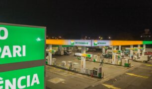 Petrobras desenvolve nova geração de gasolinas aditivadas