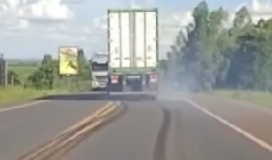 Caminhoneiro Paraguaio é flagrado em zigue-zague na BR-163