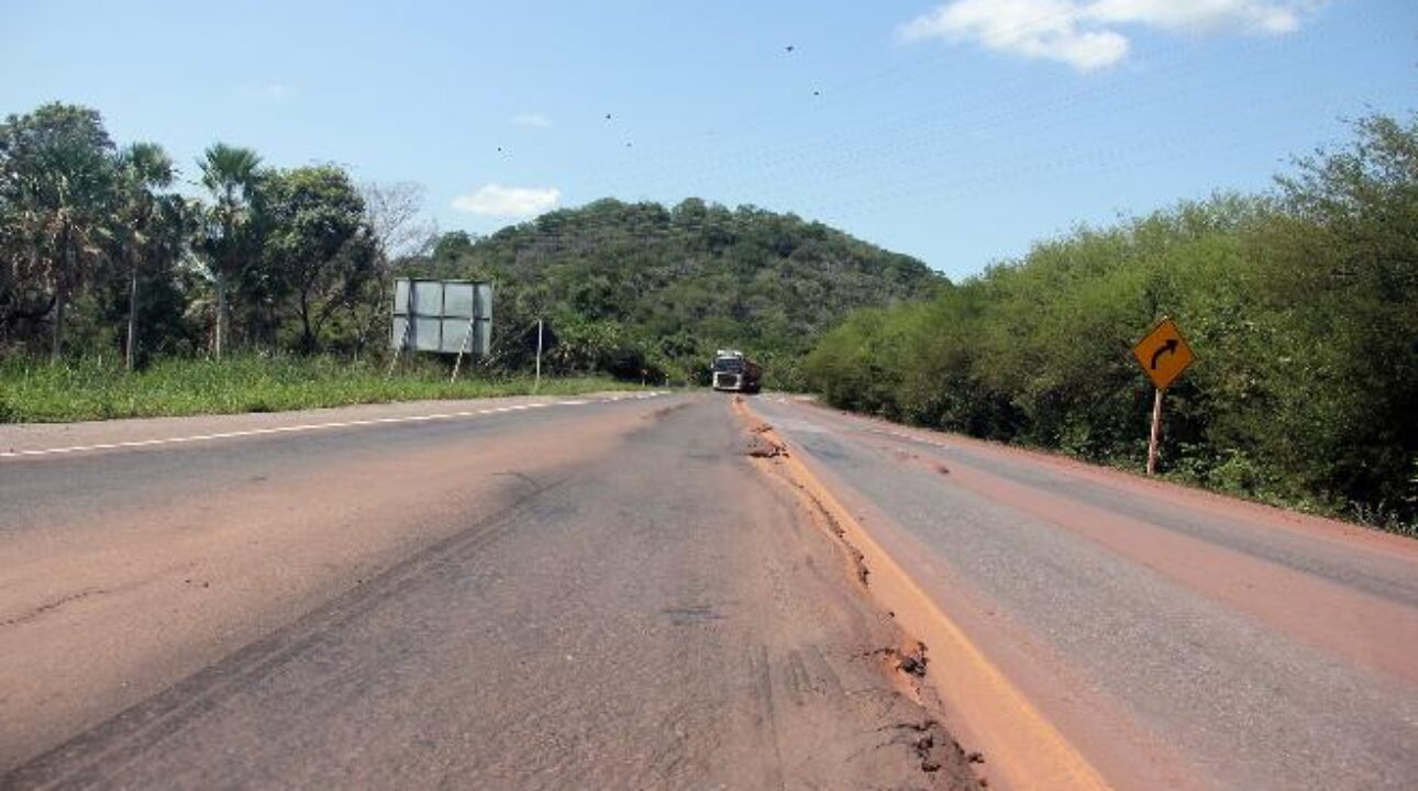 A BR-262 é considerada uma rodovia de alto risco, face ao volume de cargas transportadas