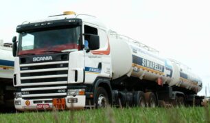 Transportadora Simarelli anunciou vagas de emprego para caminhoneiro