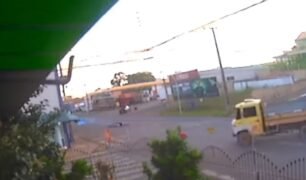 E agora a culpa foi do caminhoneiro ou do motoqueiro