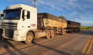 PRF apreende carga irregular de 100 toneladas de minério com destino a China