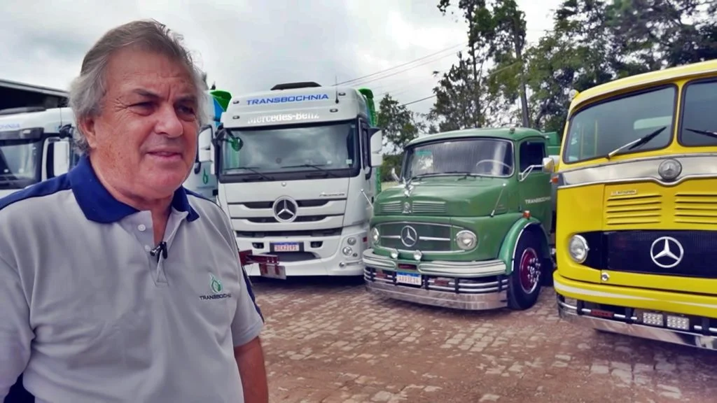 A história da coleção de caminhões da Mercedes-Benz de Antonio Bochnia