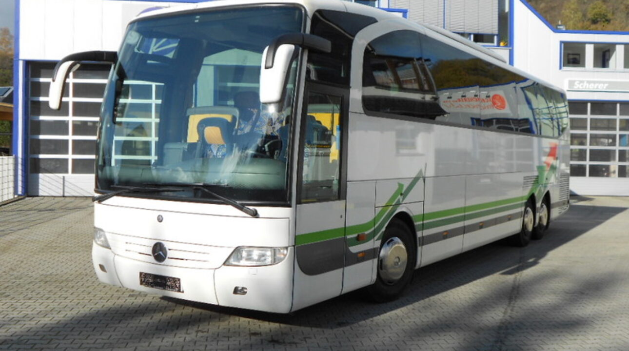 Mercedes O-580 Travego – último da linha de monoblocos antigos