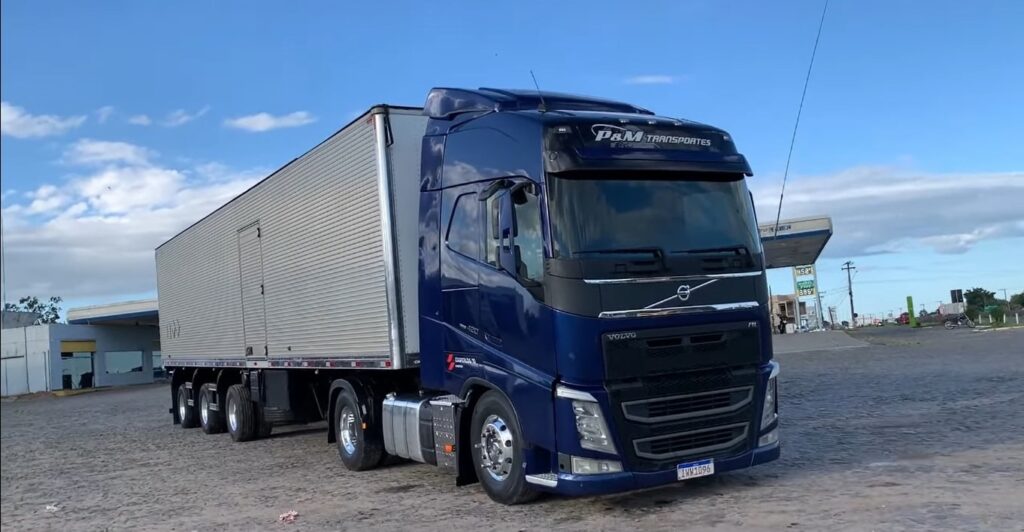 Conheça o valor na FIPE do Volvo FH-420 6x2