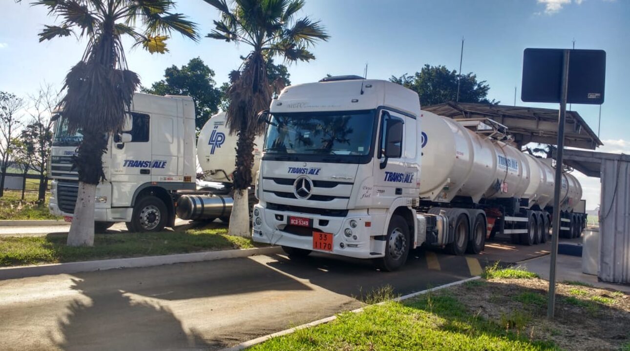 Transvale abre vagas para motorista carreteiro