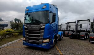 Veja o famoso caminhão Blue Fan fabricado pela Scania