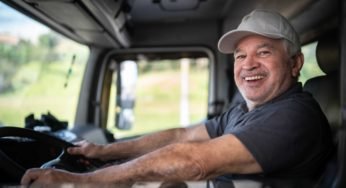 Projeto de lei pode isentar caminhoneiros de pagarem taxas da renovação da carteira