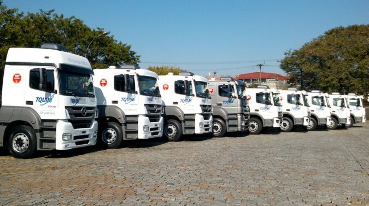 Tquim Transportes abriu diversas vagas para caminhoneiro feminino