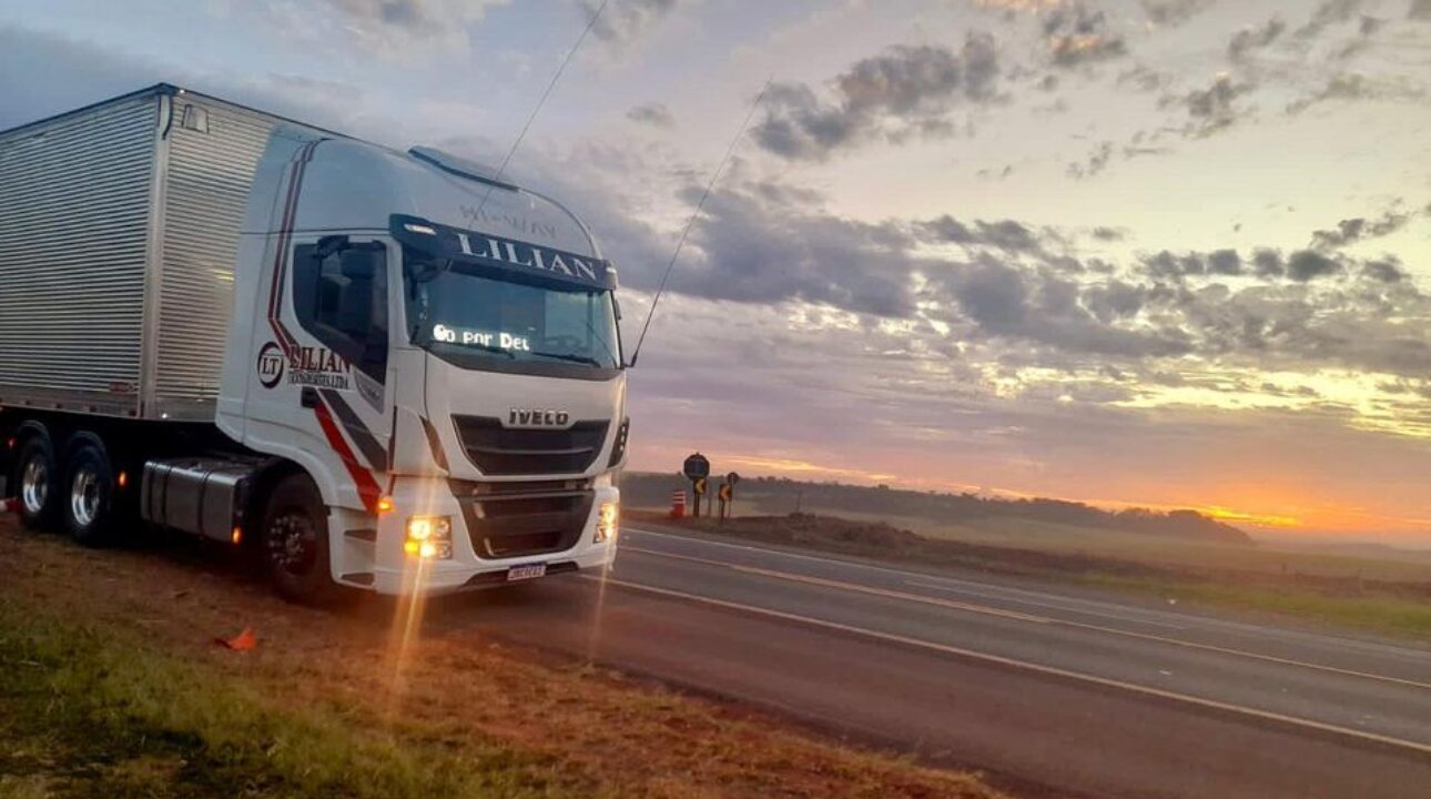 Transportadora Lilian Transportes abriu vagas para caminhoneiros