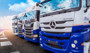 Transportadora Tombini abre diversas vagas para contratar caminhoneiros